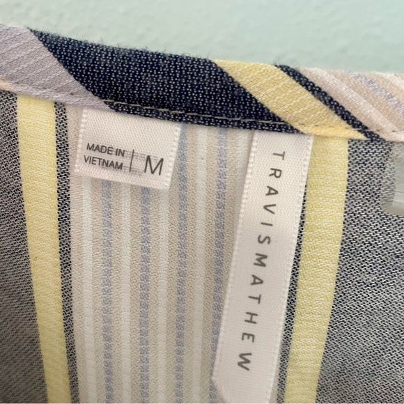 Travis Mathew LUCKY LOO TWILL TIE WAIST ROMPER navy size medium - Picture 6 of 16